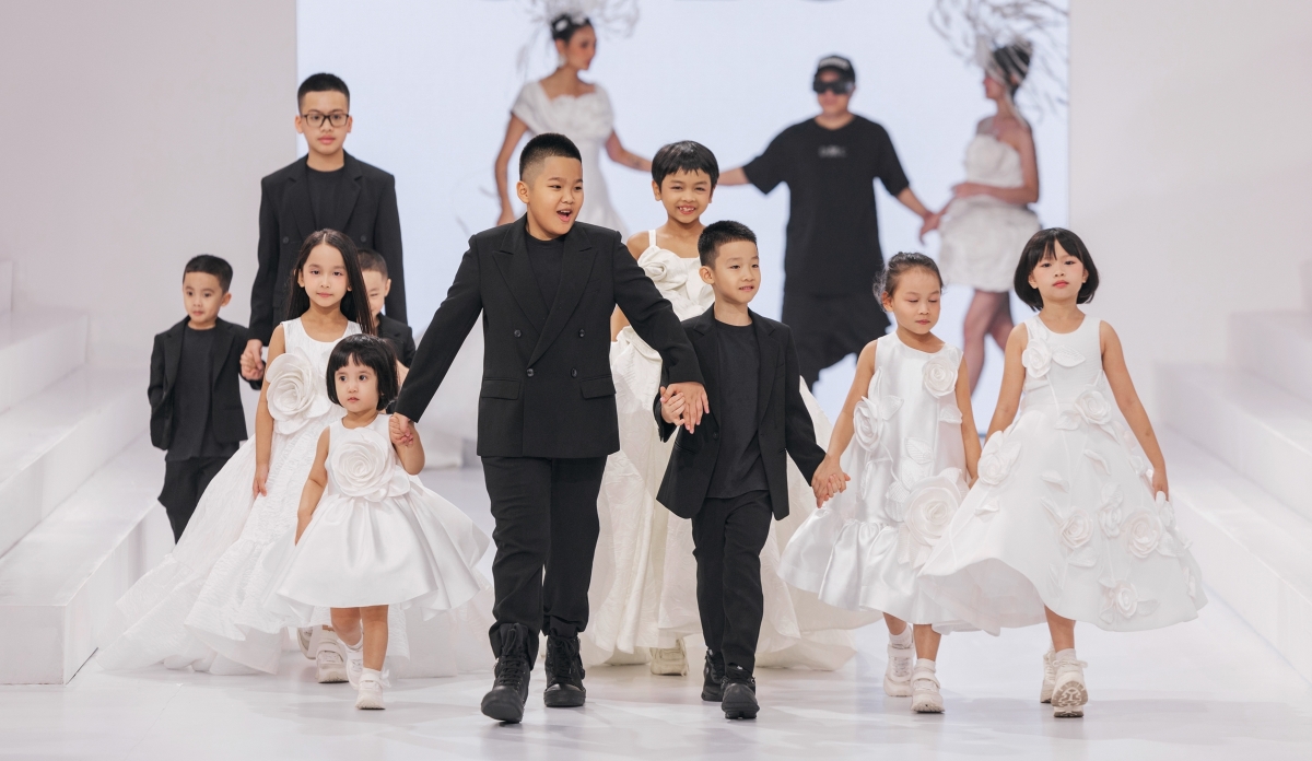 Khung cảnh sự kiện