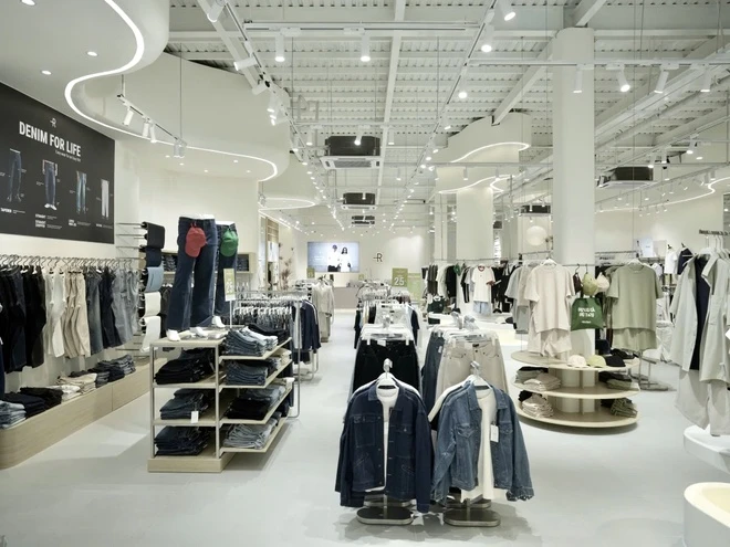 Chi tiết cửa hàng flagship